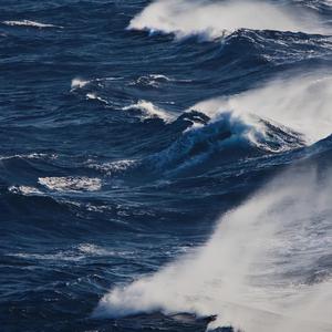 雏田被❌🔞奶头视频
